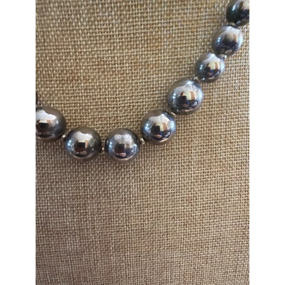 Vintage Silver Tone Graduated Bead Ball Strand Necklace Elegant Timeless